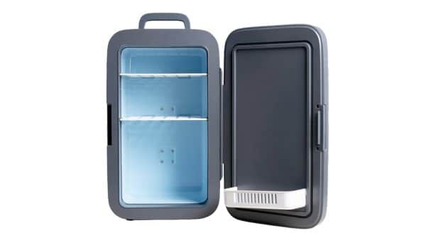 Green Lion Mini Refrigerator 22L 65W Black 2